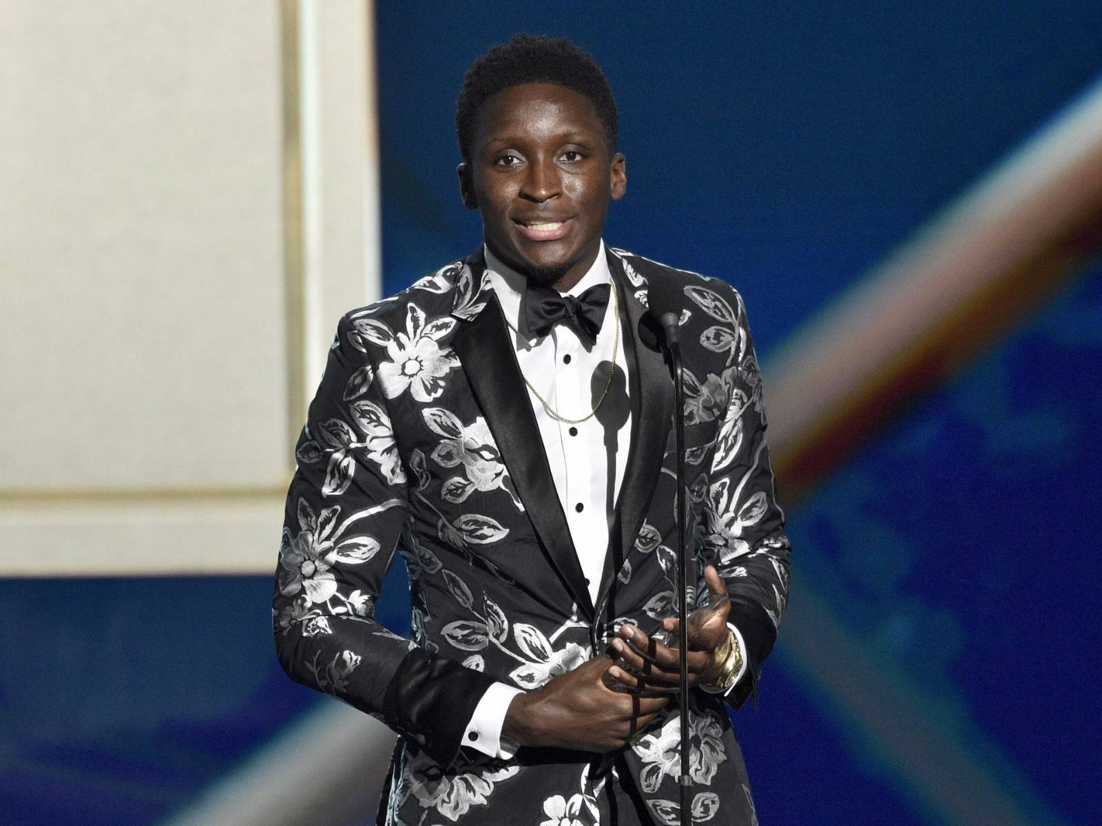 NG体育这也行?赛后里昂调整名单以备德国杯波尔图绝杀压哨备战NBA常规赛,赛前埃因霍温调整名单以备国王杯的简单介绍